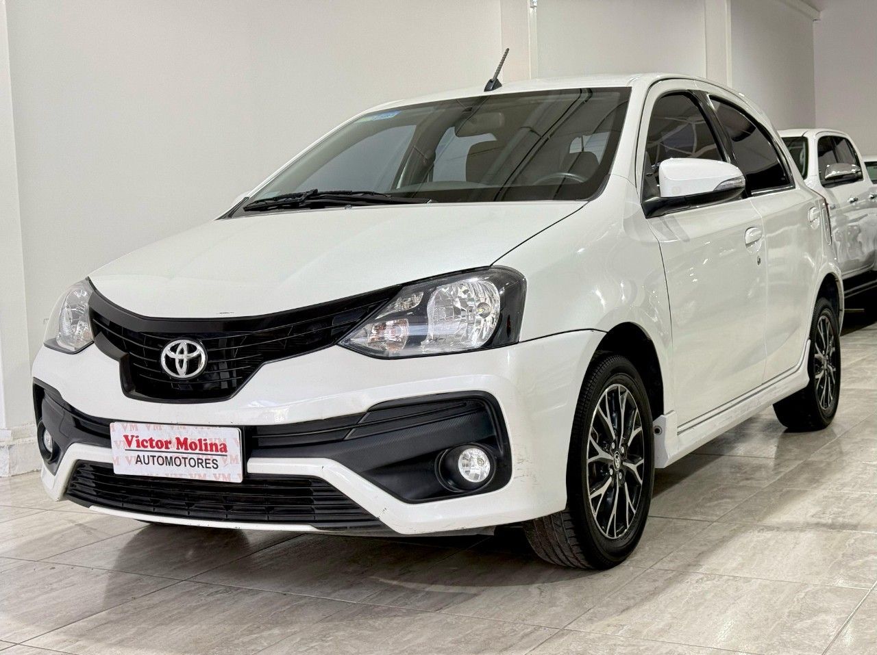 Toyota Etios Usado Financiado en San Juan, deRuedas