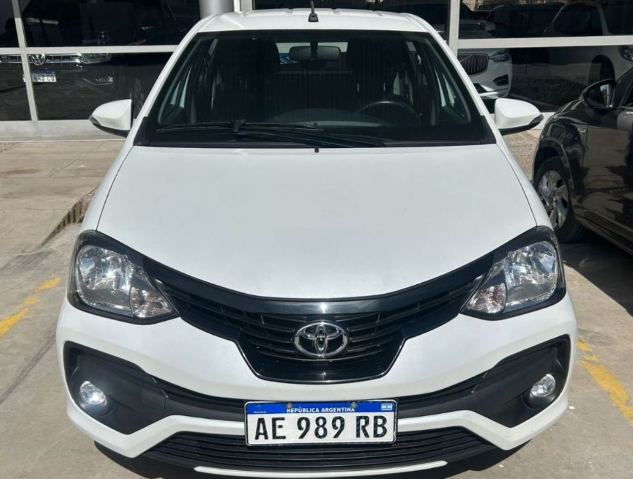 Toyota Etios Usado en Mendoza, deRuedas