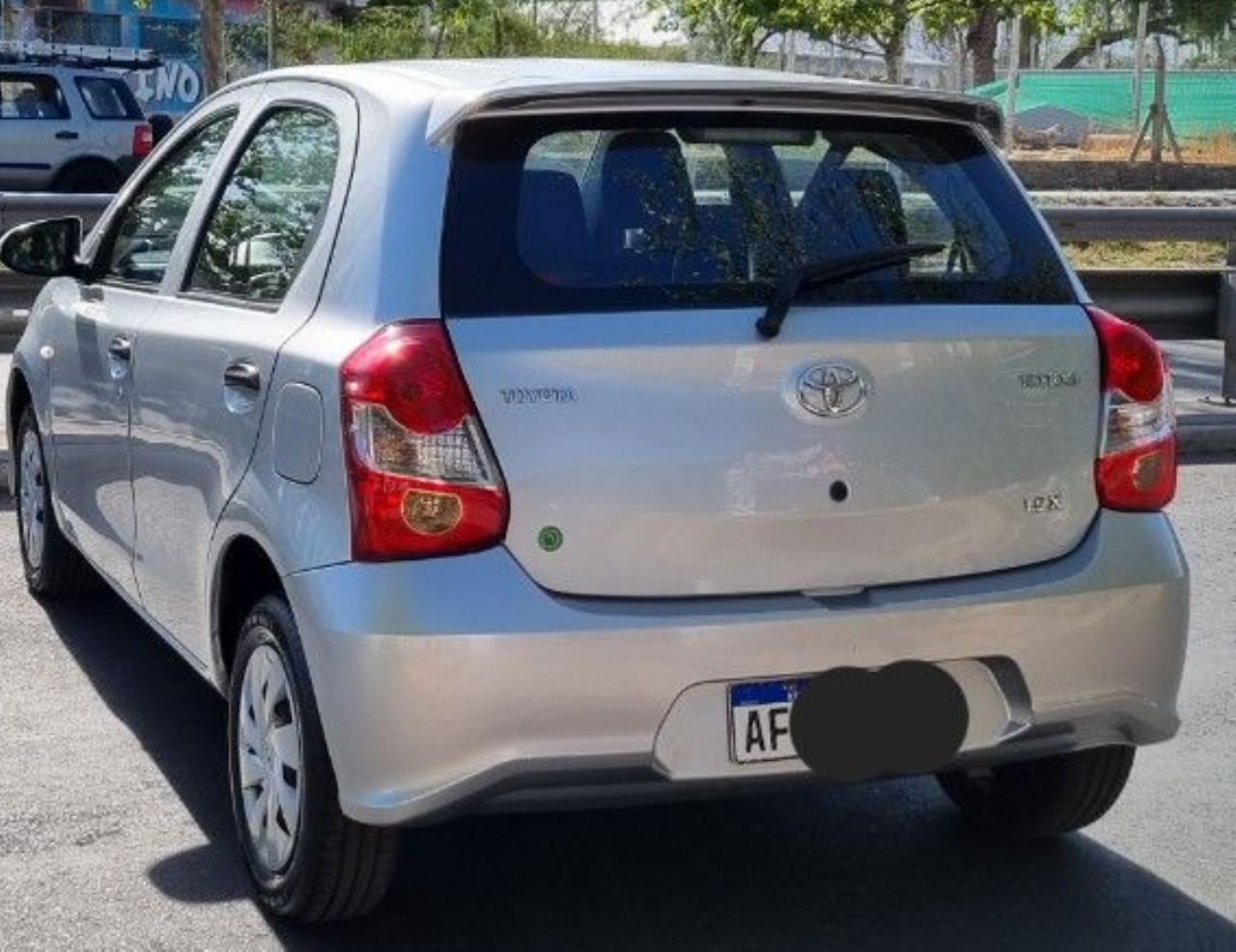 Toyota Etios Usado en Mendoza, deRuedas