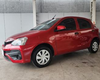 Toyota Etios Usado en Mendoza Financiado