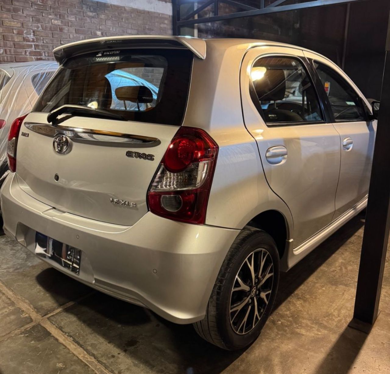 Toyota Etios Usado en Mendoza, deRuedas