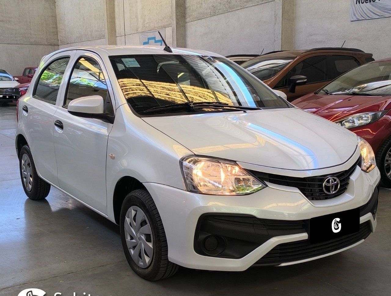 Toyota Etios Usado en Mendoza, deRuedas
