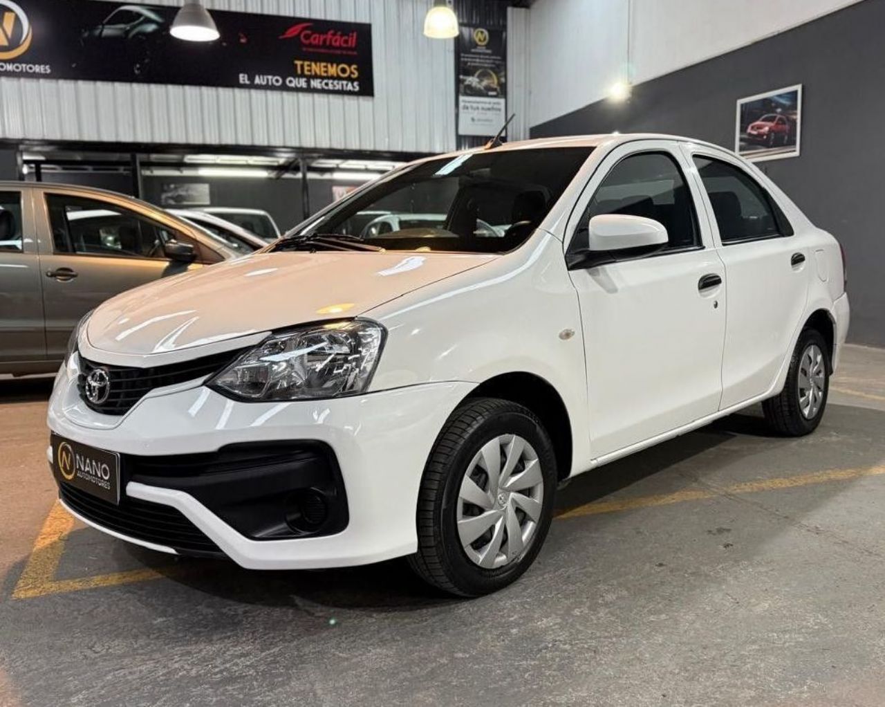 Toyota Etios Usado en Córdoba, deRuedas