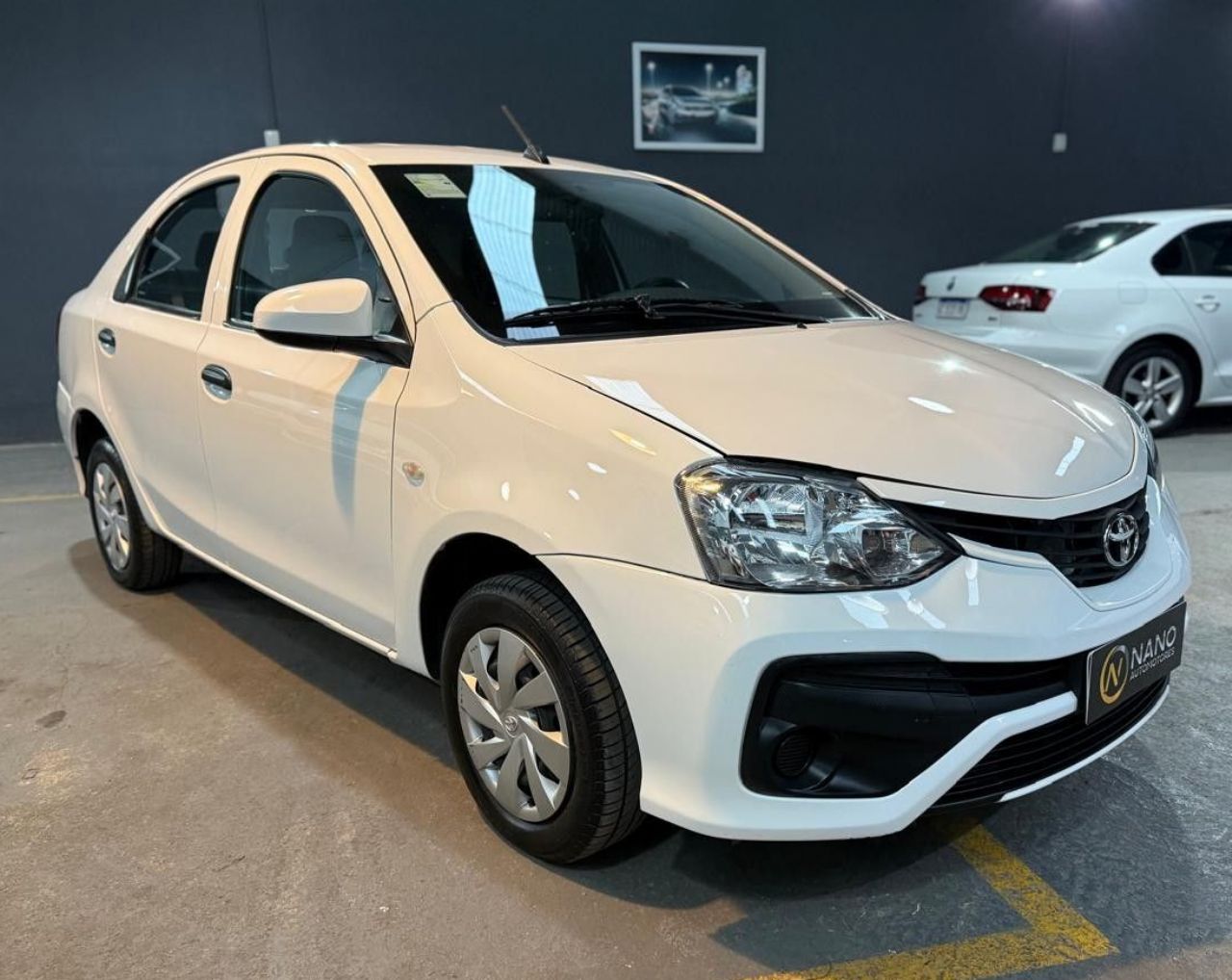 Toyota Etios Usado en Córdoba, deRuedas