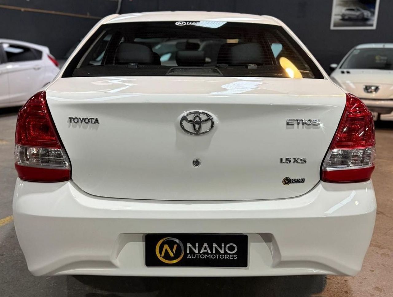 Toyota Etios Usado en Córdoba, deRuedas