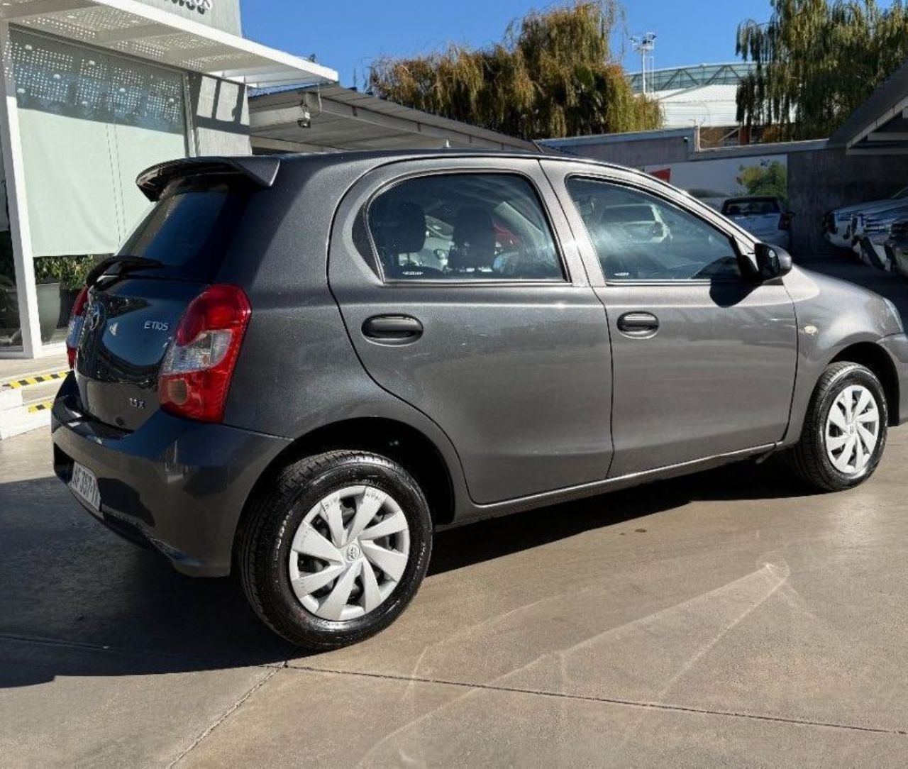 Toyota Etios Usado en San Luis, deRuedas