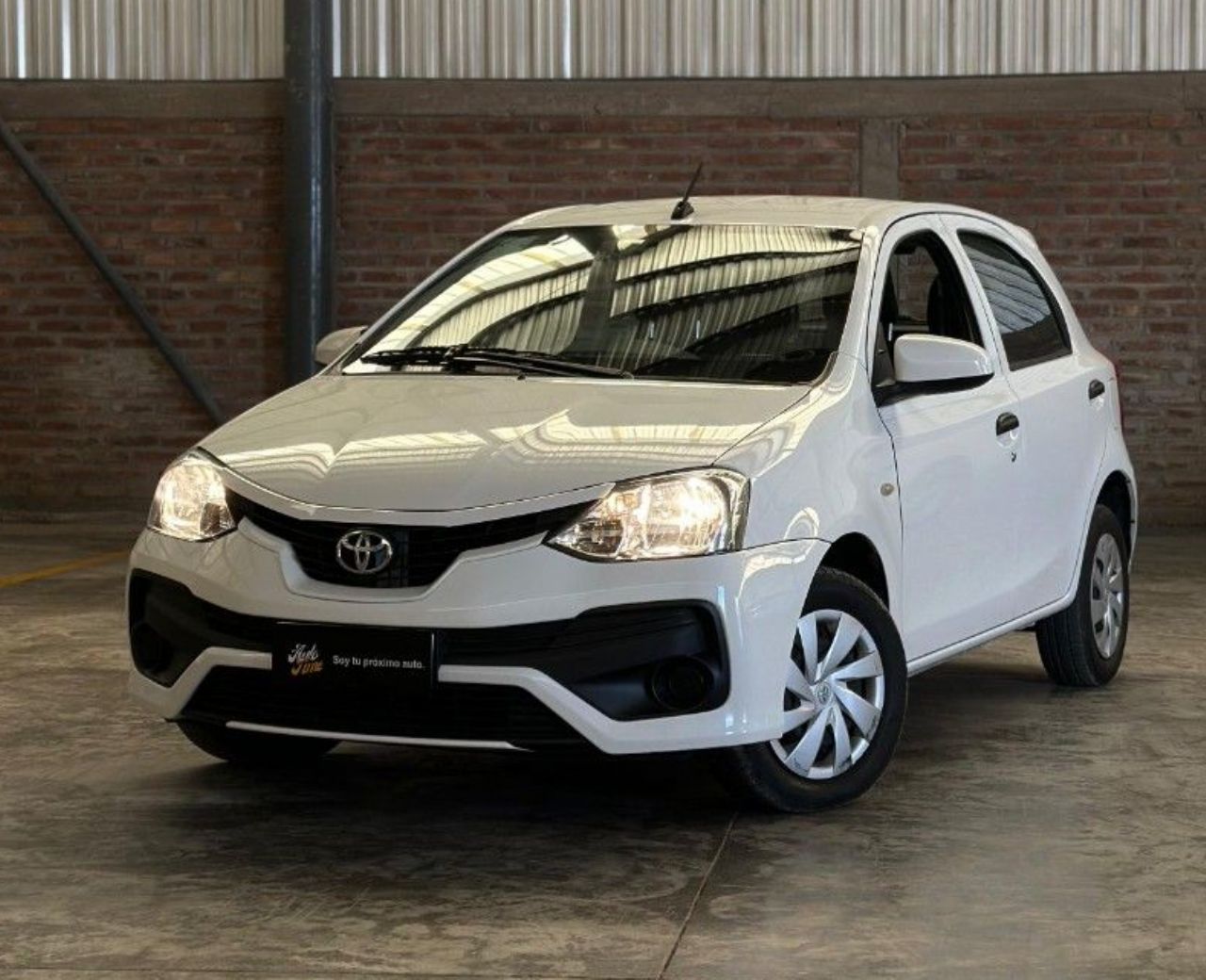 Toyota Etios Usado en Mendoza, deRuedas