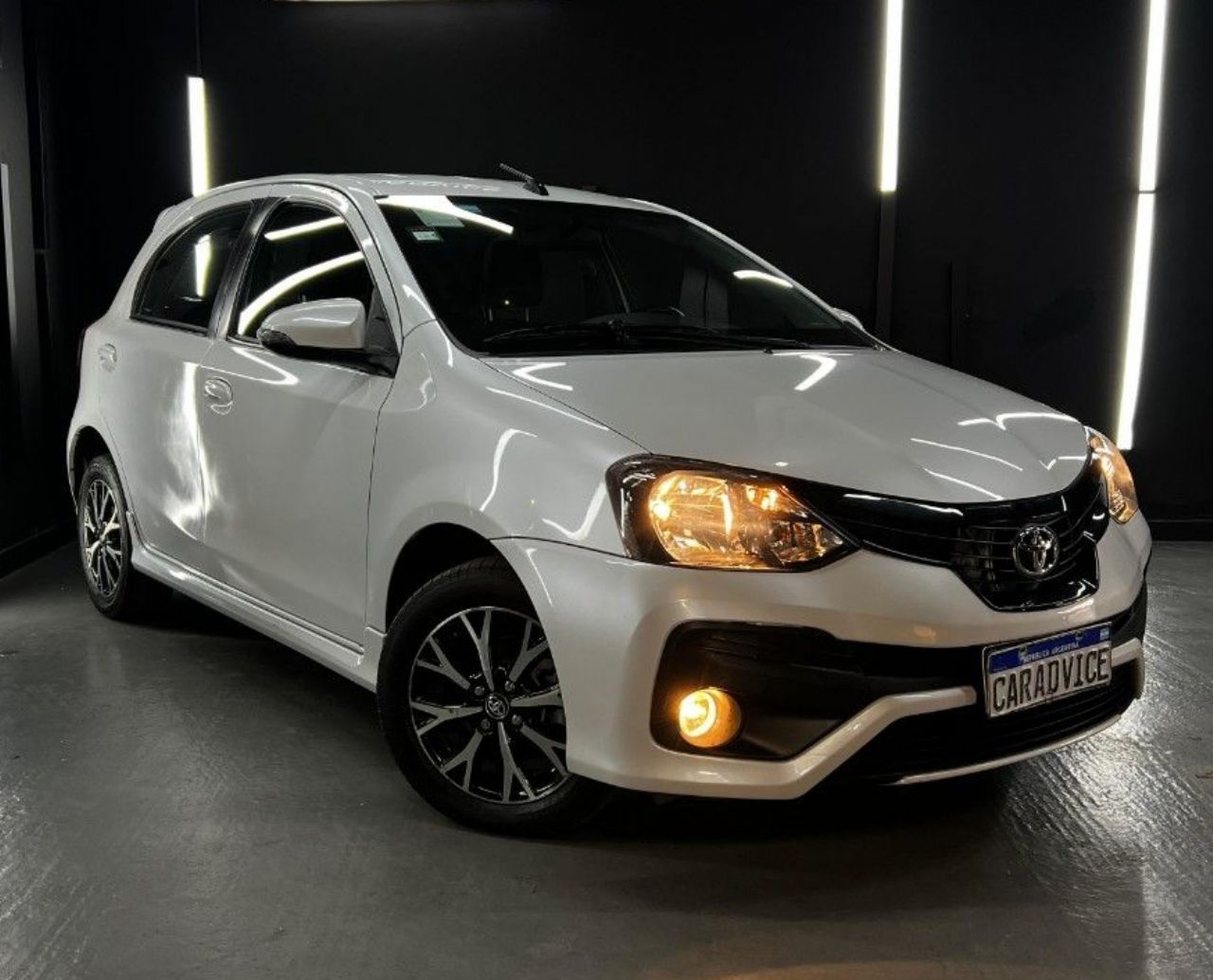 Toyota Etios Usado en Córdoba, deRuedas