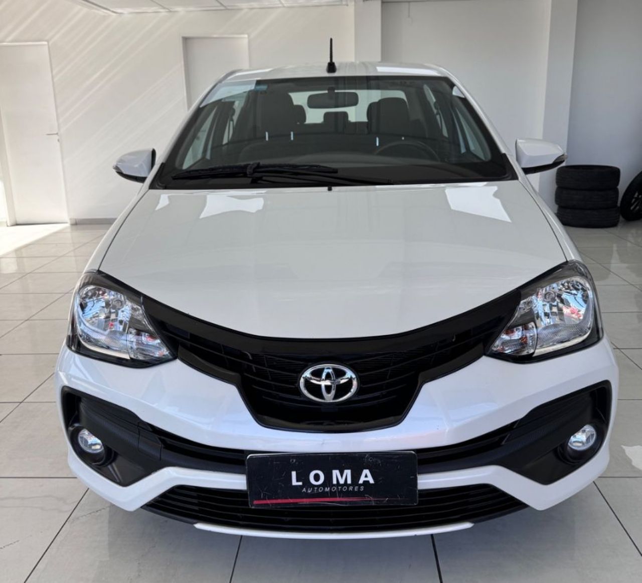 Toyota Etios Usado Financiado en Córdoba, deRuedas