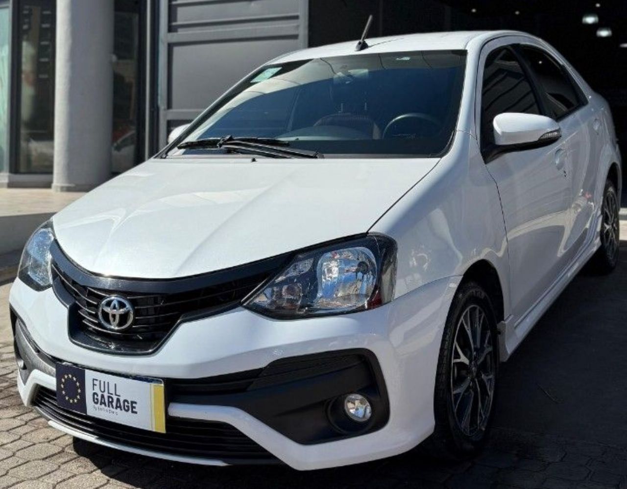 Toyota Etios Usado Financiado en Córdoba, deRuedas