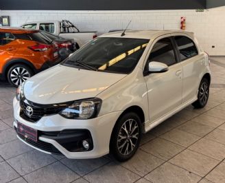 Toyota Etios Usado en Córdoba Financiado