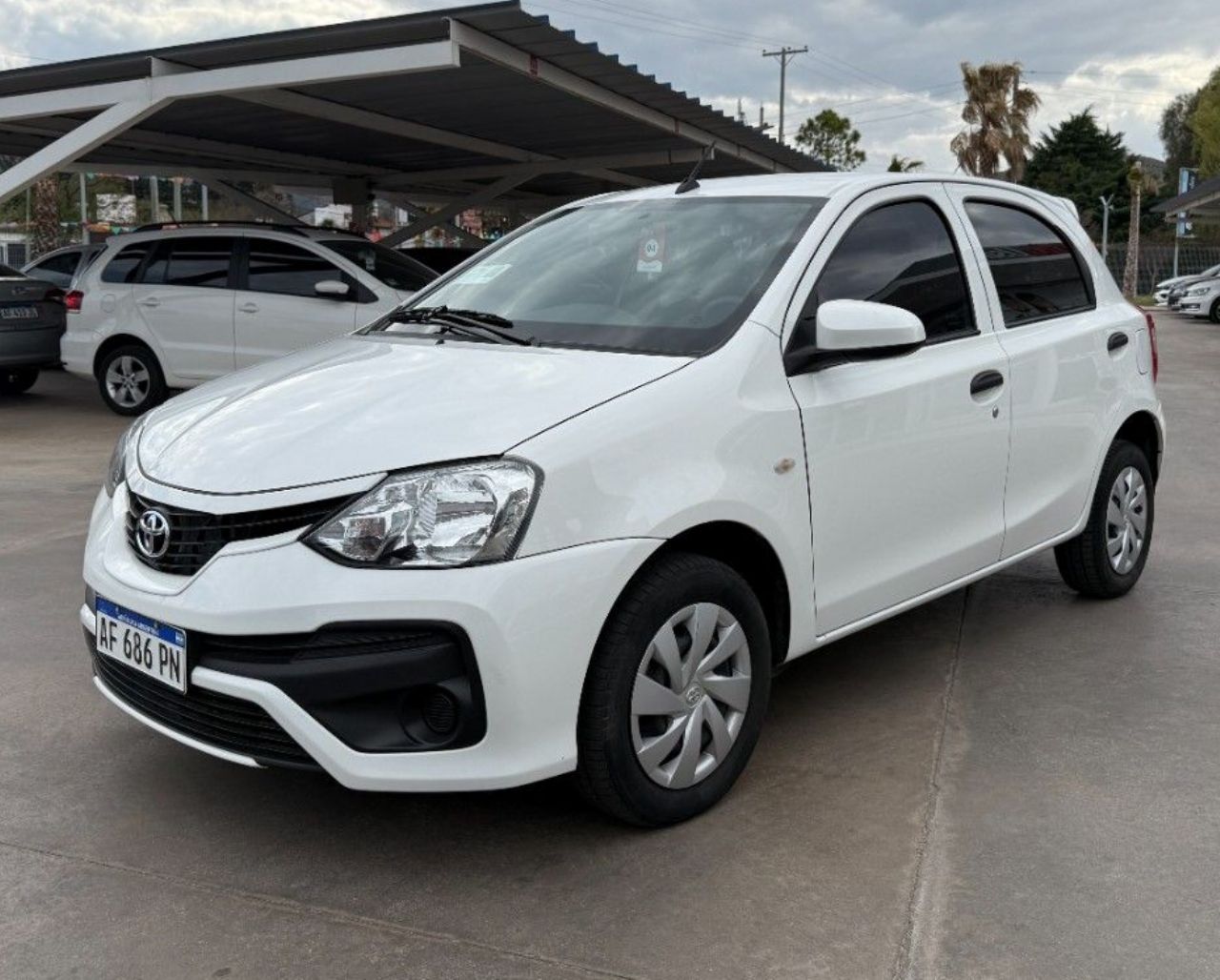 Toyota Etios Usado en San Luis, deRuedas
