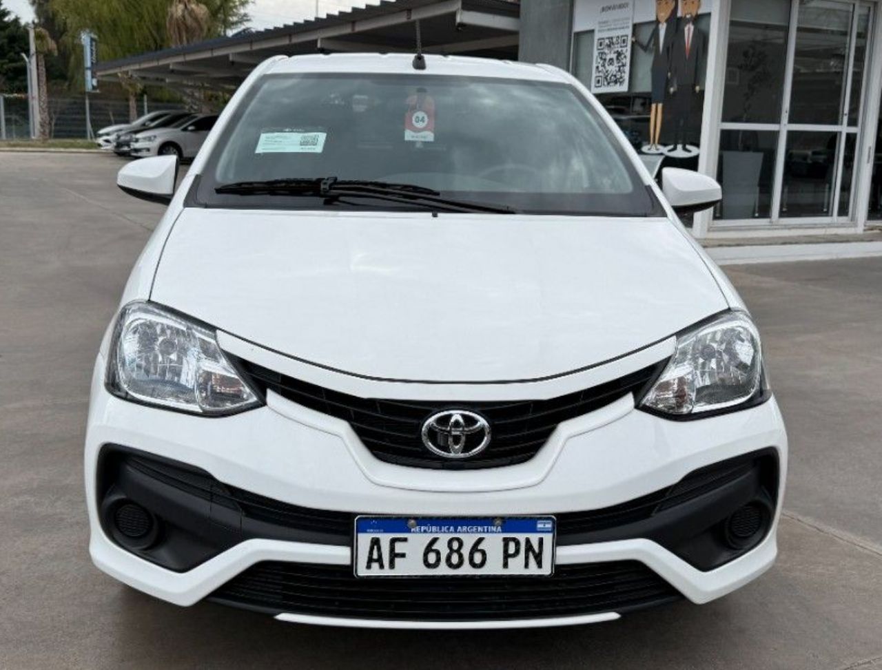 Toyota Etios Usado en San Luis, deRuedas