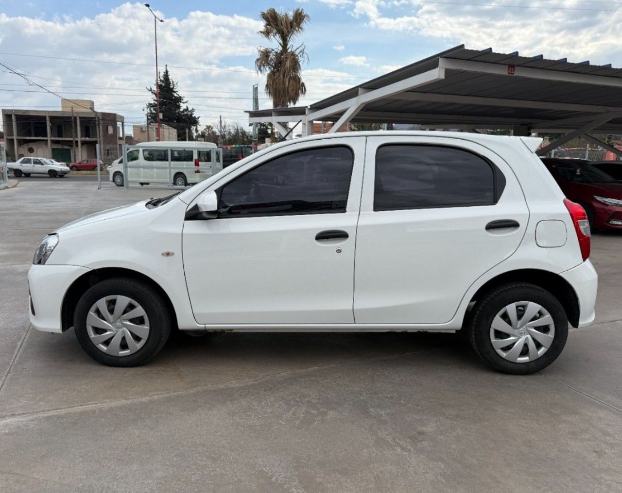 Toyota Etios Usado en San Luis, deRuedas