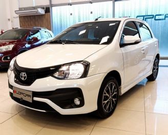 Toyota Etios Usado en Córdoba Financiado