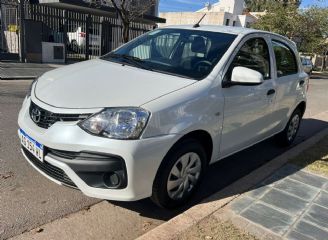 Toyota Etios Nuevo en Córdoba