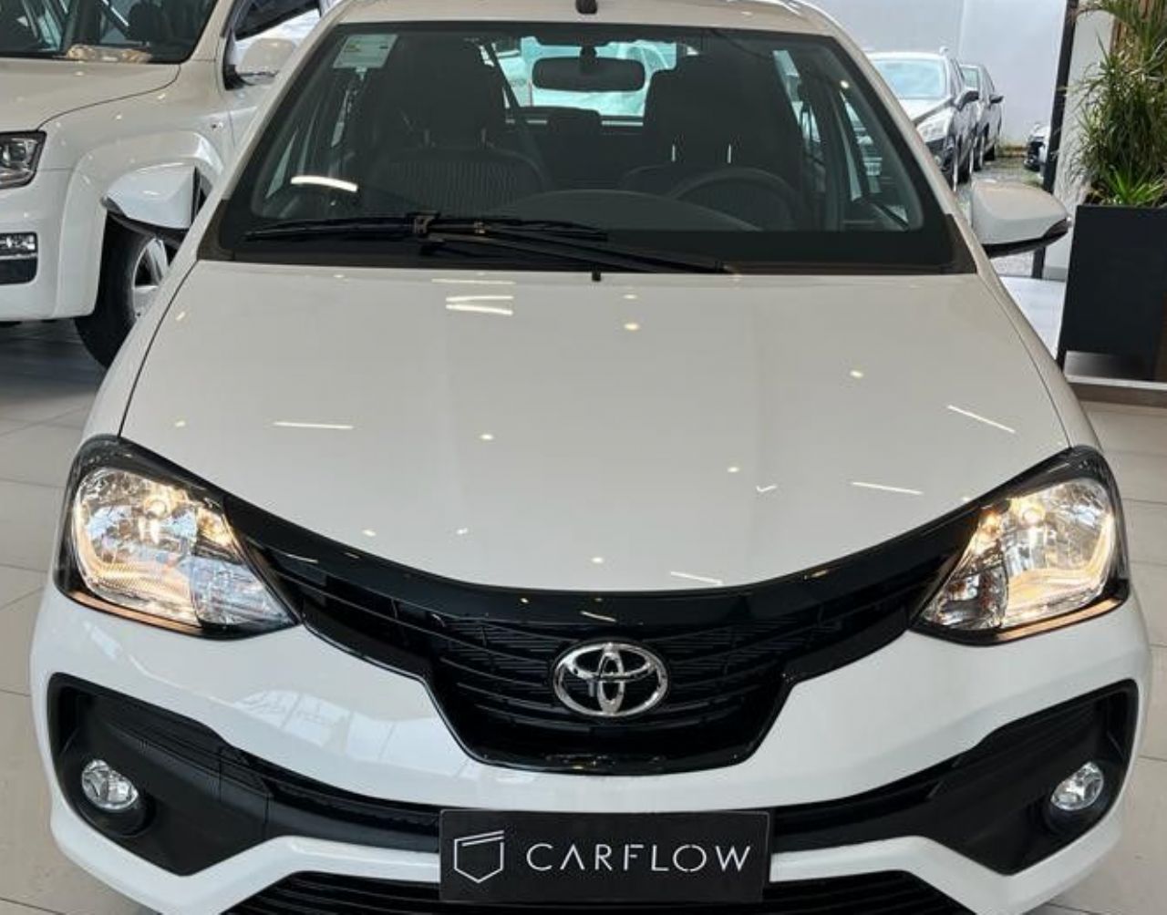 Toyota Etios Nuevo en Córdoba, deRuedas