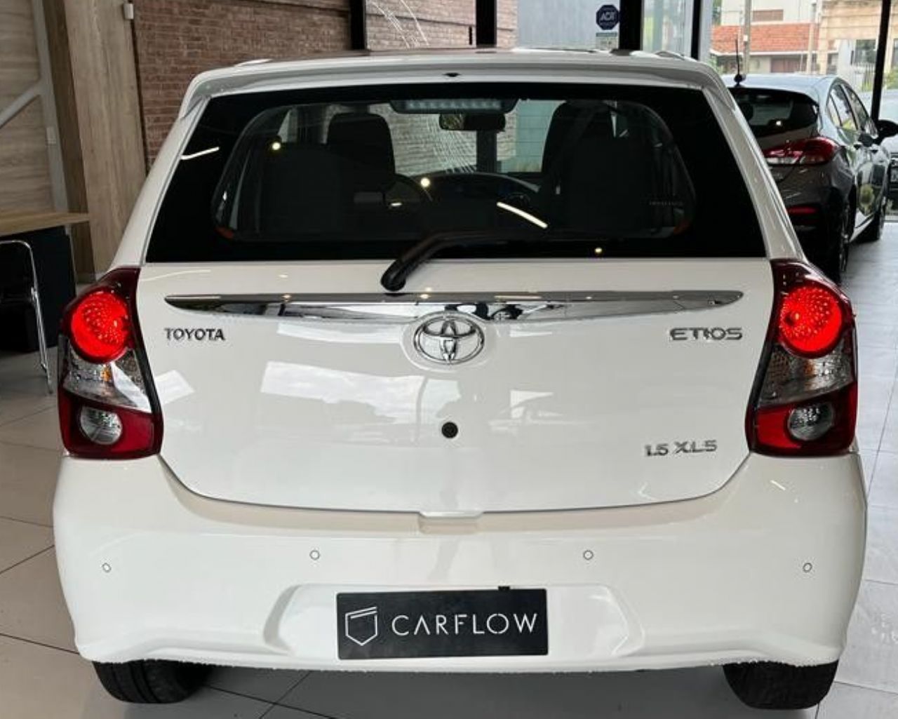 Toyota Etios Nuevo en Córdoba, deRuedas