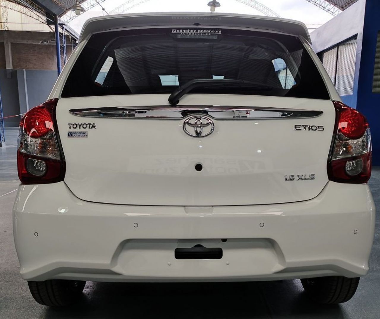 Toyota Etios Usado en Mendoza, deRuedas