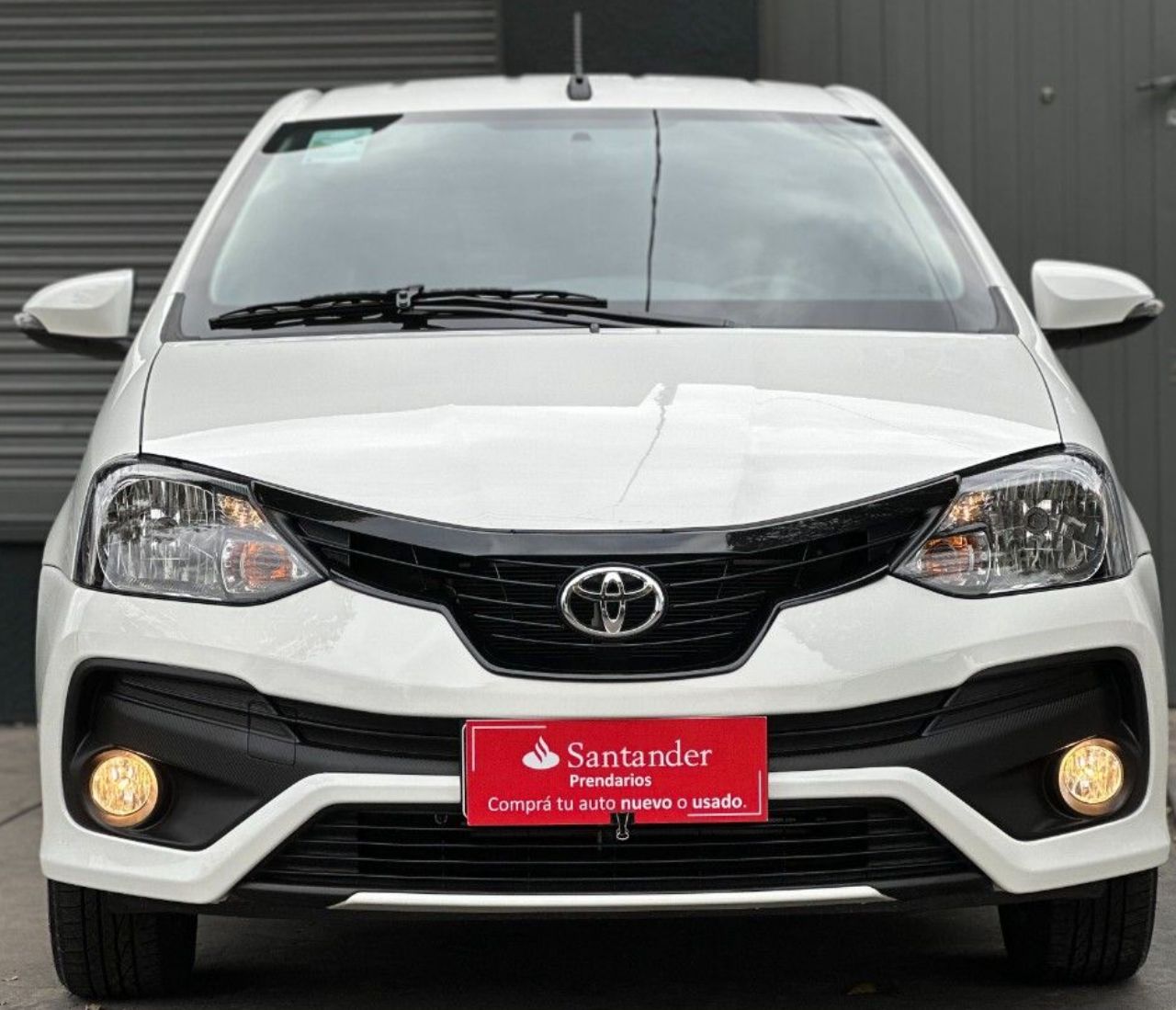 Toyota Etios Usado en Córdoba, deRuedas