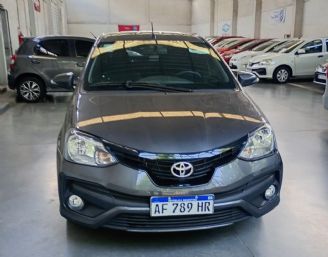 Toyota Etios Usado en Mendoza
