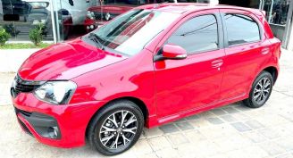 Toyota Etios Usado en Córdoba Financiado