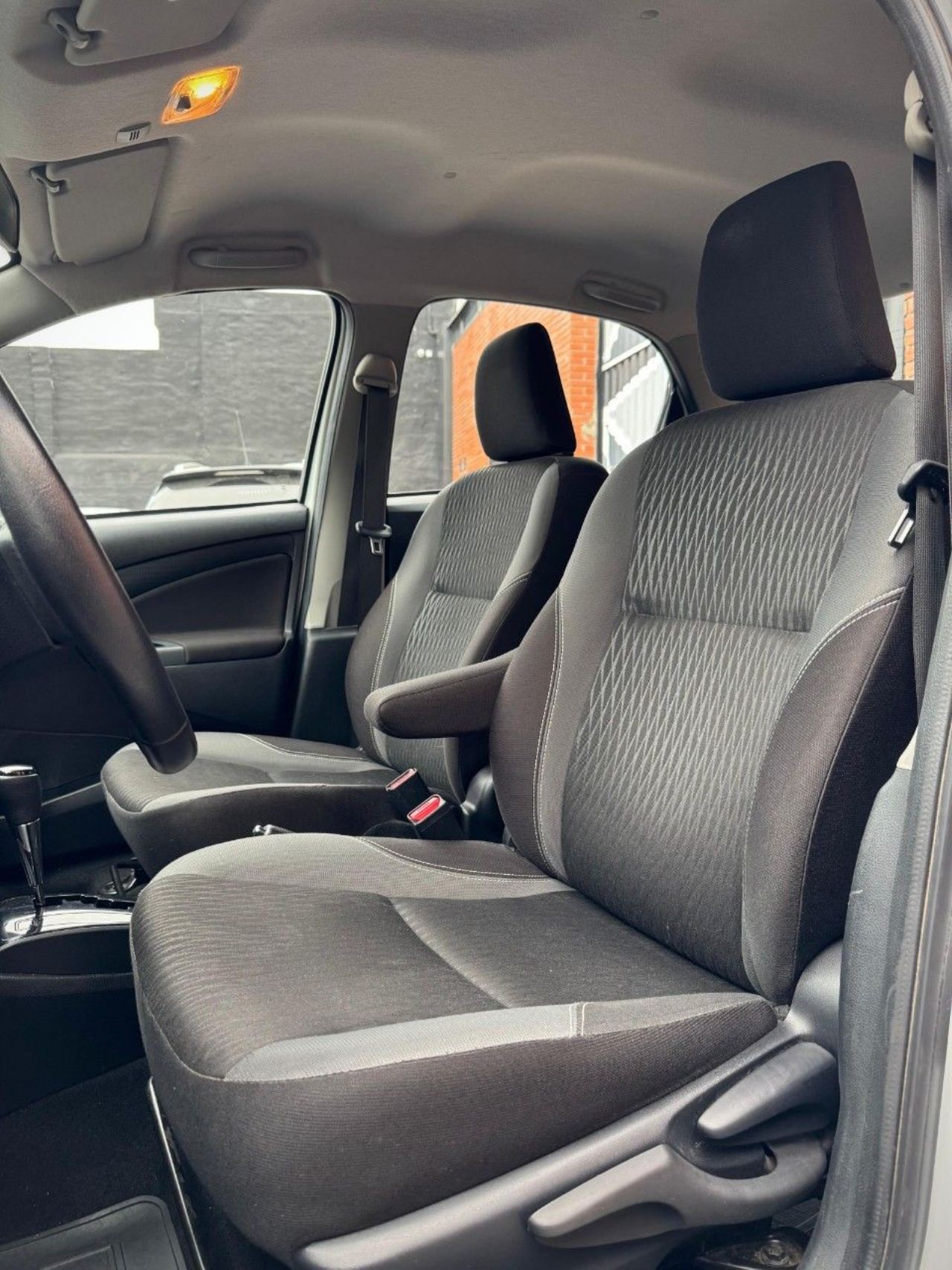 Toyota Etios Usado Financiado en Córdoba, deRuedas
