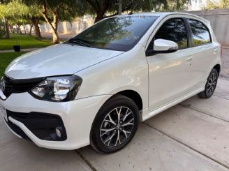 Toyota Etios Usado en Mendoza