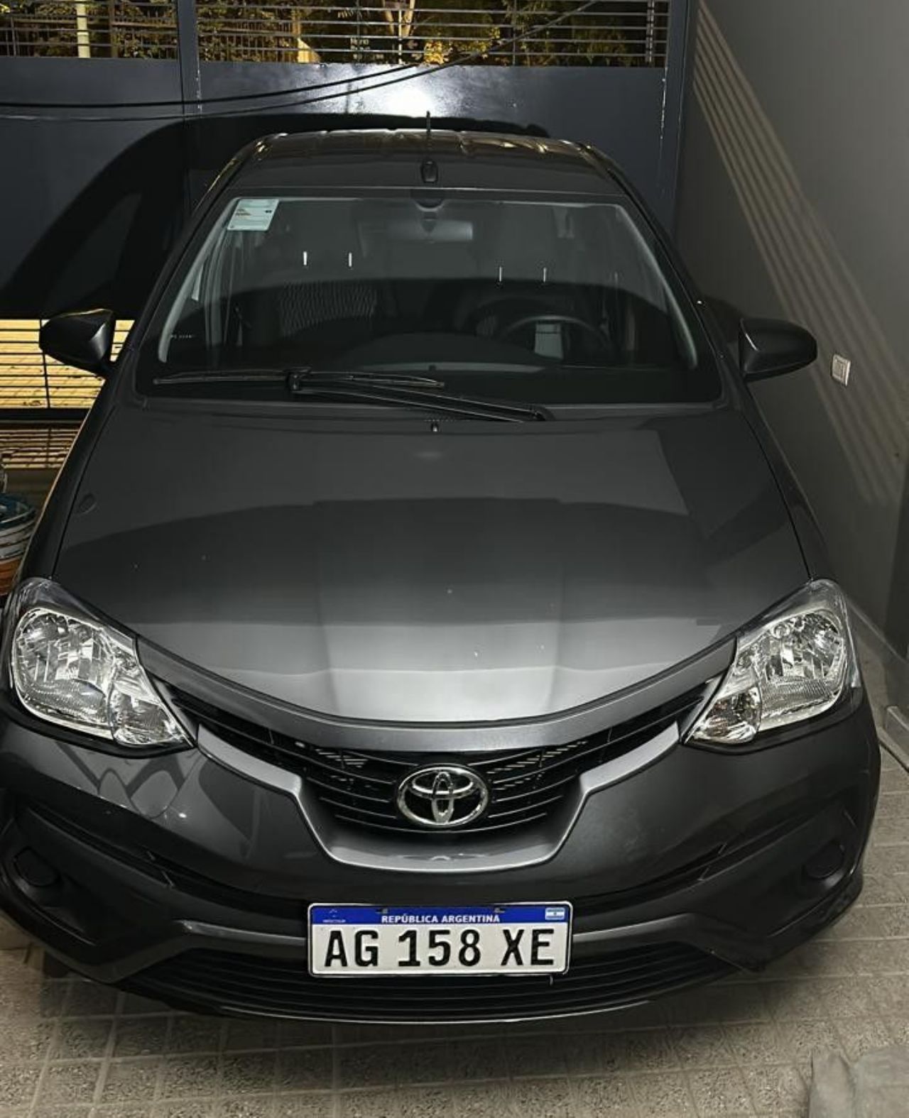 Toyota Etios Usado en Mendoza, deRuedas