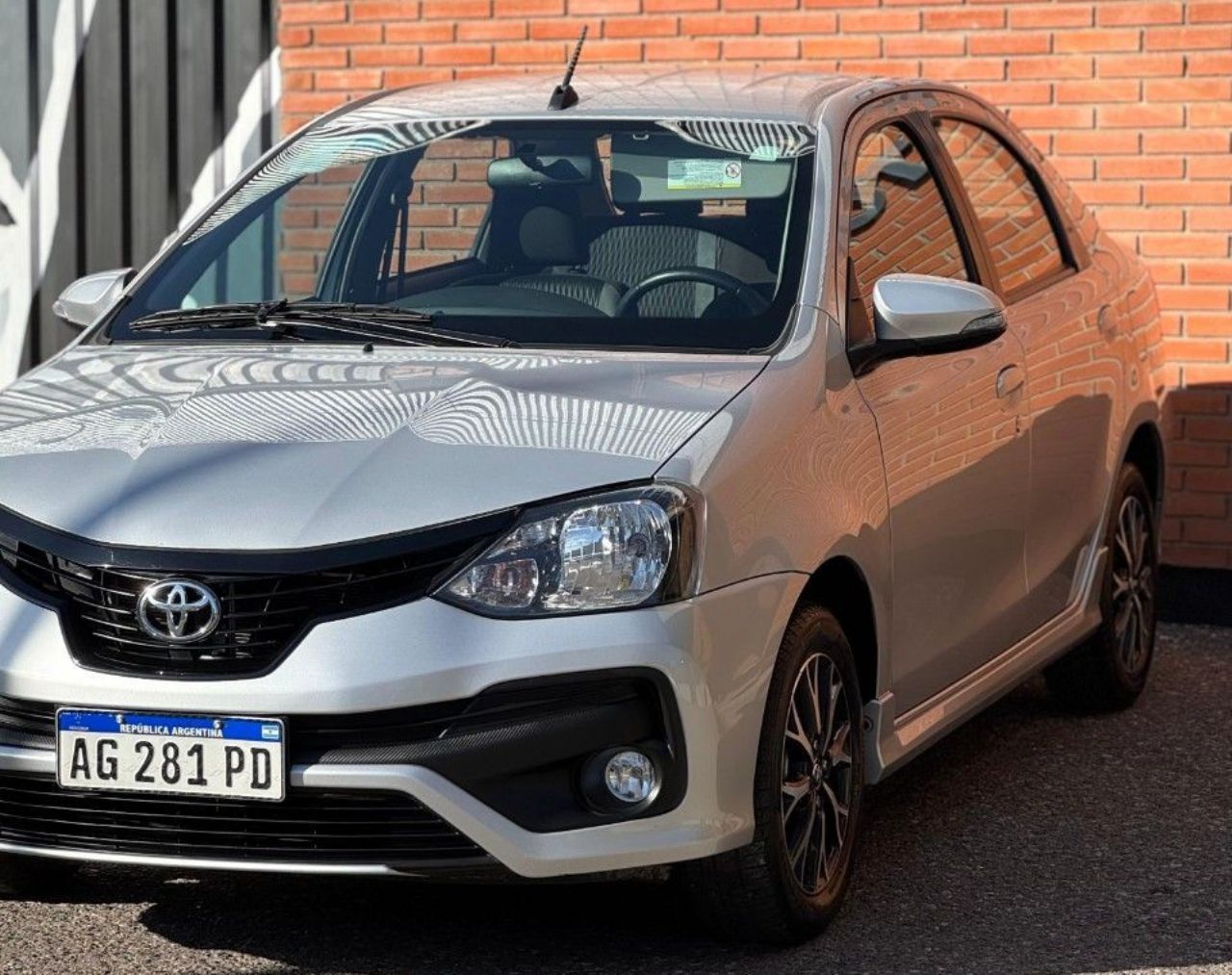 Toyota Etios Usado Financiado en Córdoba, deRuedas