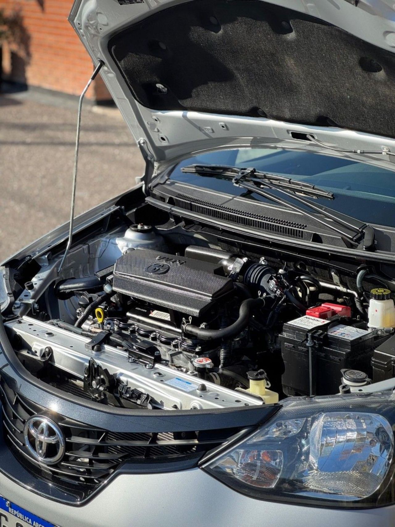 Toyota Etios Usado Financiado en Córdoba, deRuedas