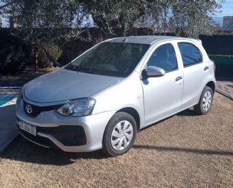 Toyota Etios Usado en Mendoza