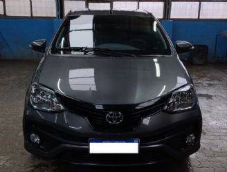 Toyota Etios Usado en Santa Cruz