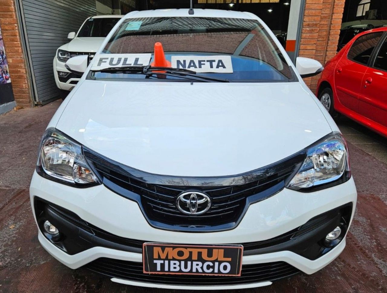 Toyota Etios Usado en Mendoza, deRuedas