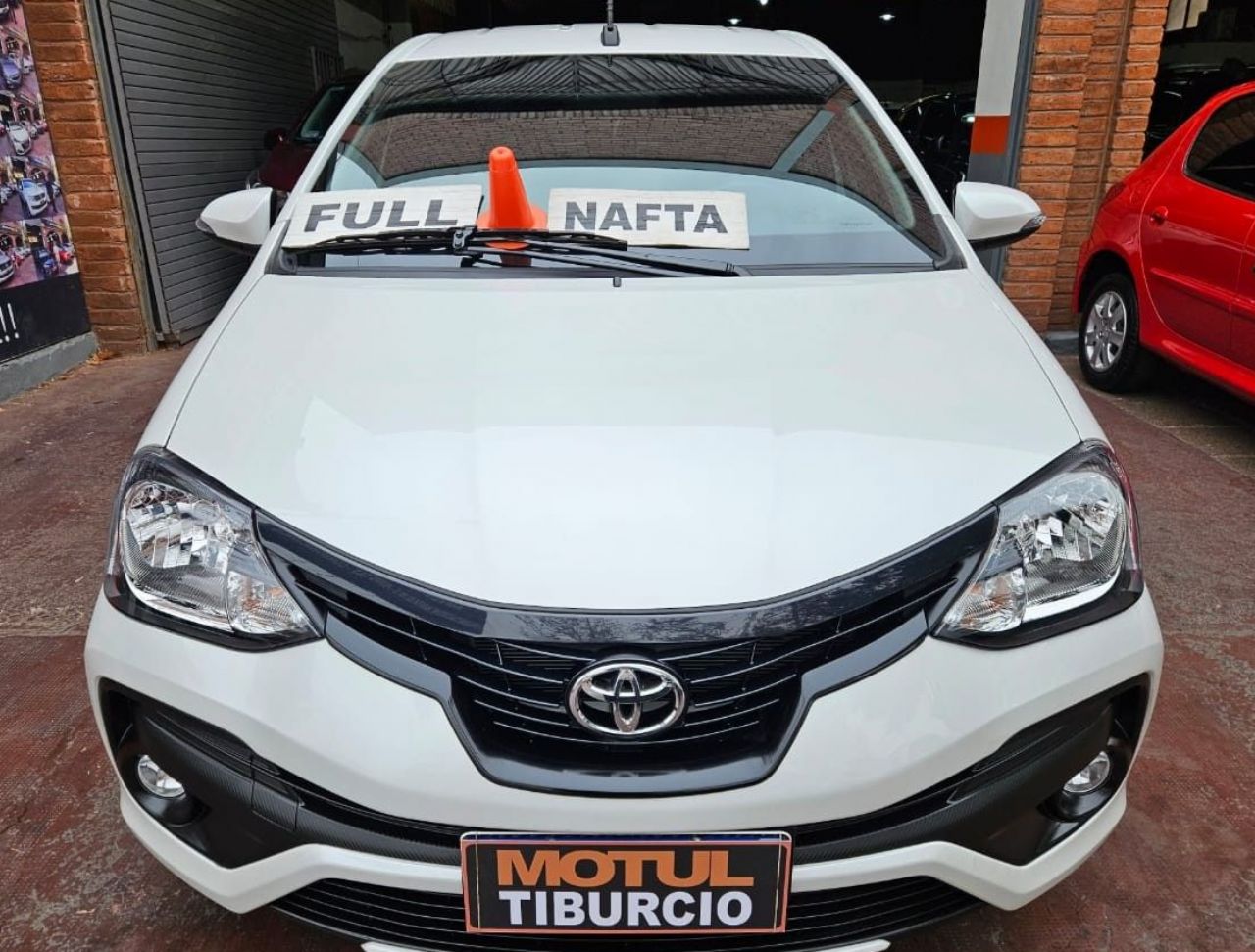 Toyota Etios Usado en Mendoza, deRuedas