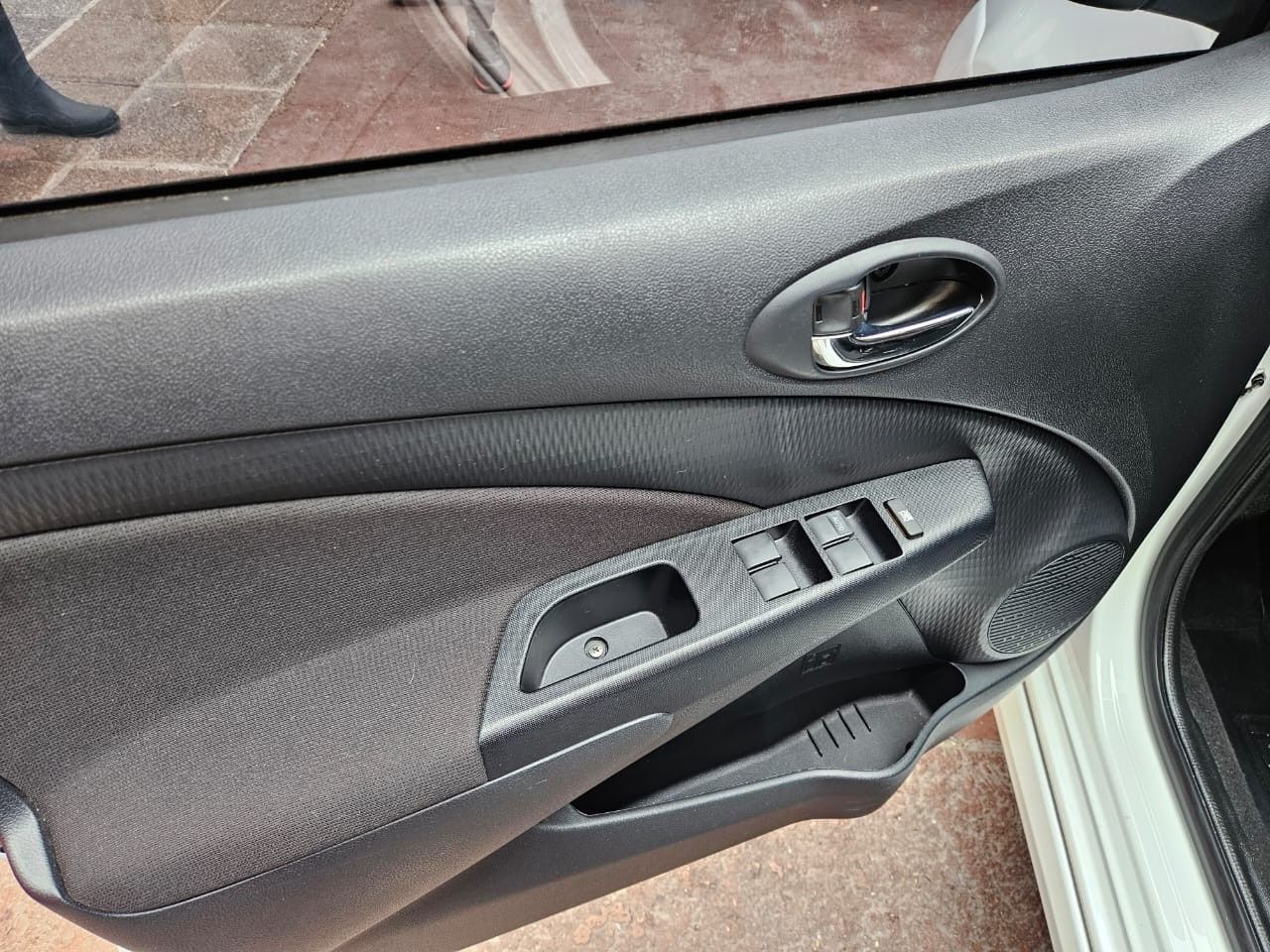 Toyota Etios Usado en Mendoza, deRuedas