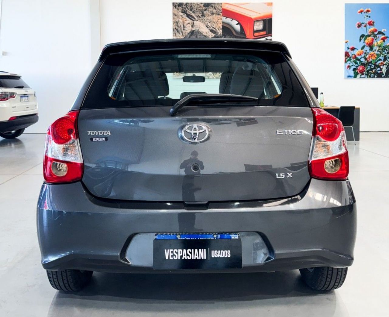 Toyota Etios Usado Financiado en Córdoba, deRuedas