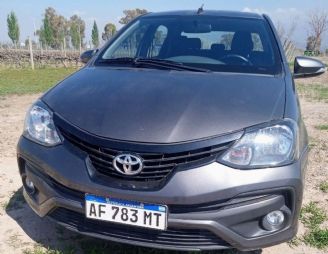 Toyota Etios Usado en Mendoza
