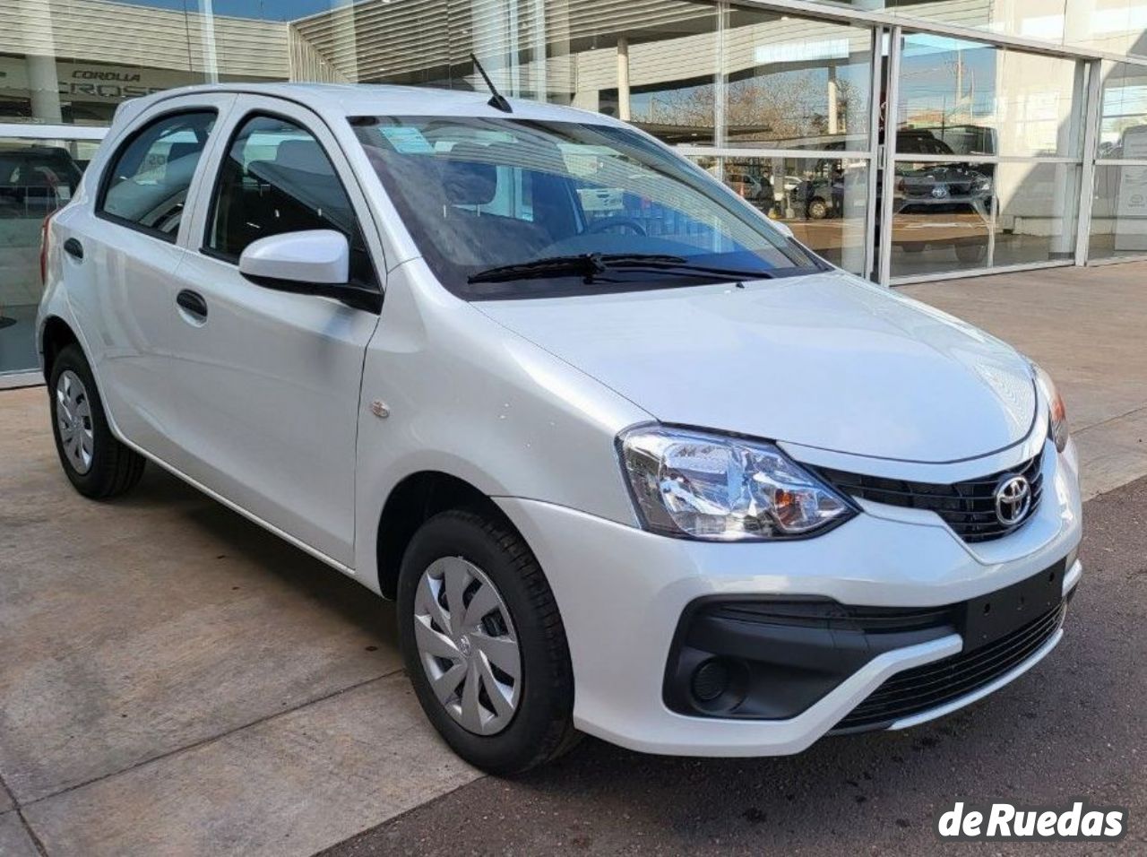 Toyota Etios Nuevo en Mendoza, deRuedas