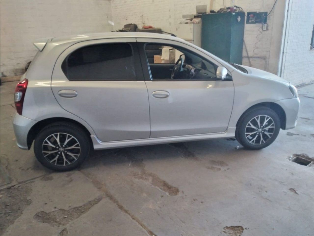 Toyota Etios Nuevo en Mendoza, deRuedas