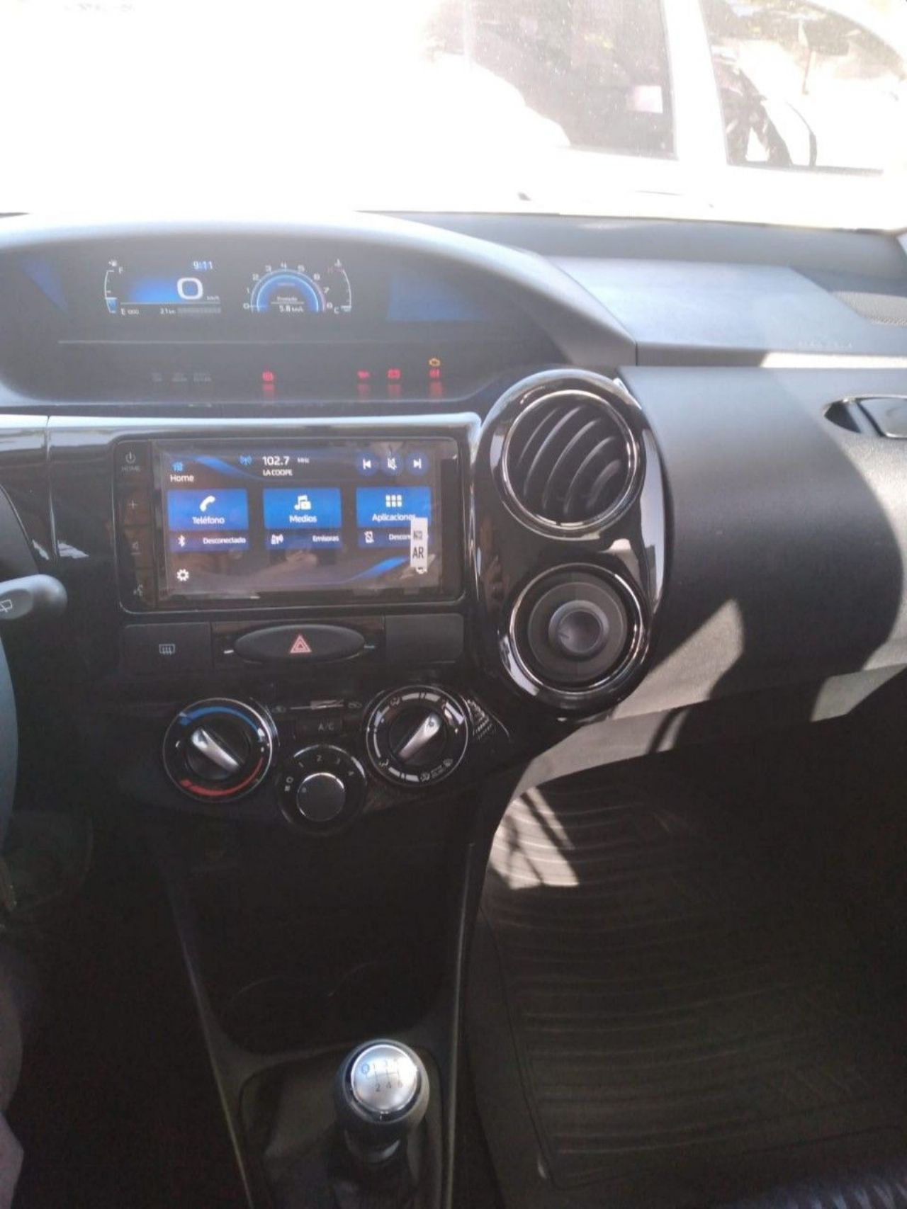 Toyota Etios Nuevo en Mendoza, deRuedas