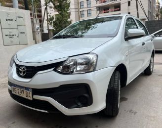 Toyota Etios Nuevo en Córdoba Financiado