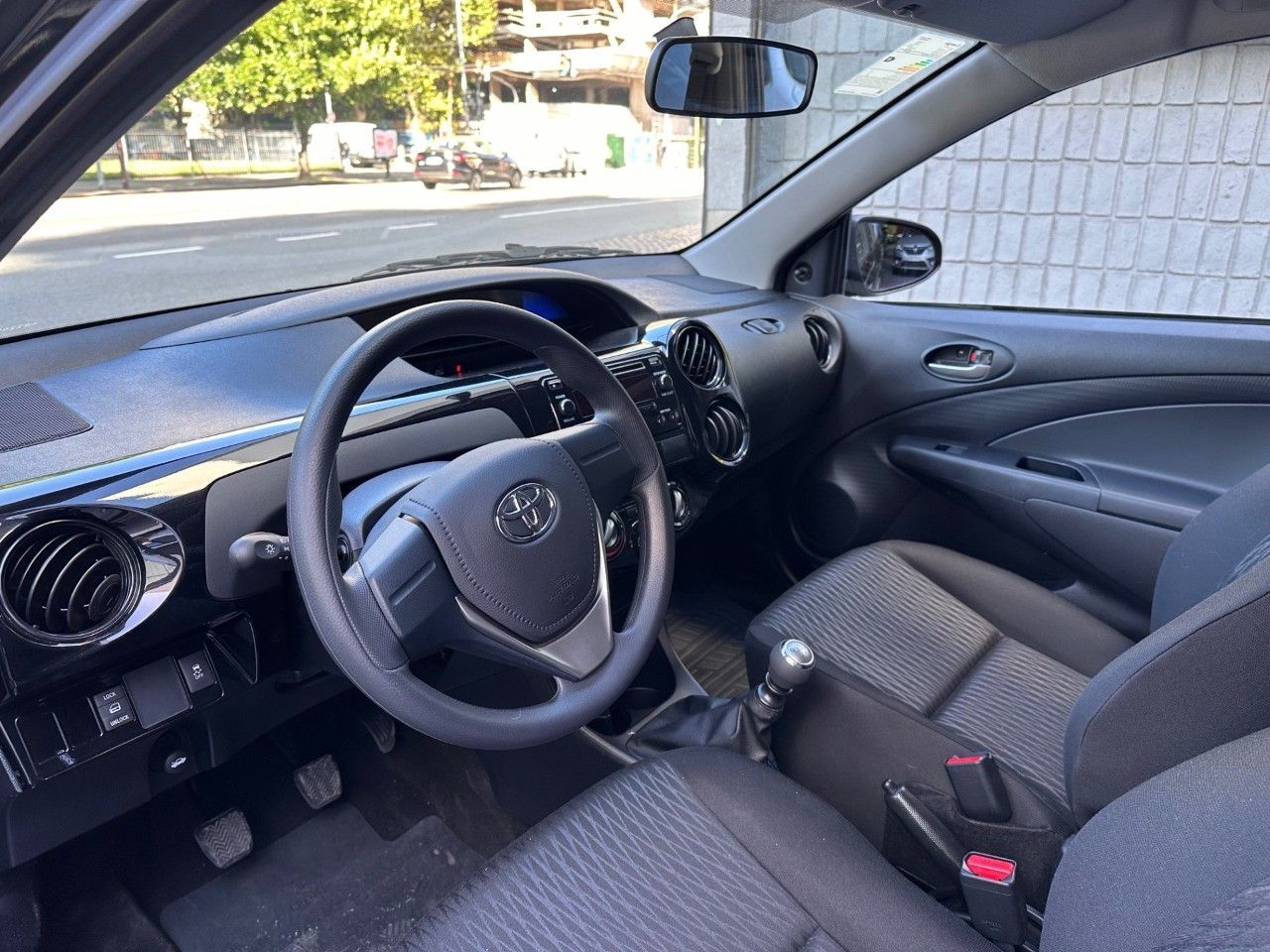 Toyota Etios Nuevo en Buenos Aires, deRuedas