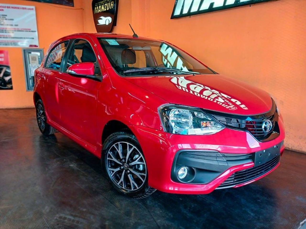 Toyota Etios Usado en Mendoza, deRuedas