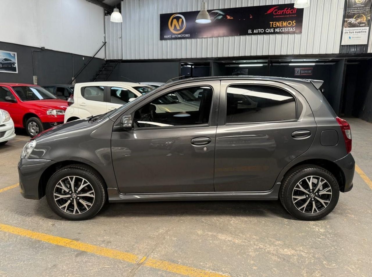 Toyota Etios Usado en Córdoba, deRuedas