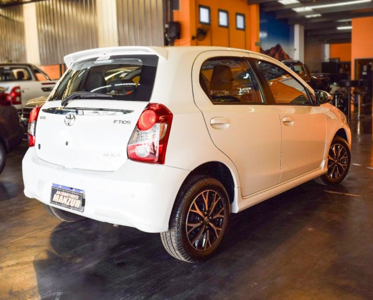 Toyota Etios Usado en Mendoza, deRuedas