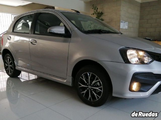 Toyota Etios Nuevo en Mendoza, deRuedas