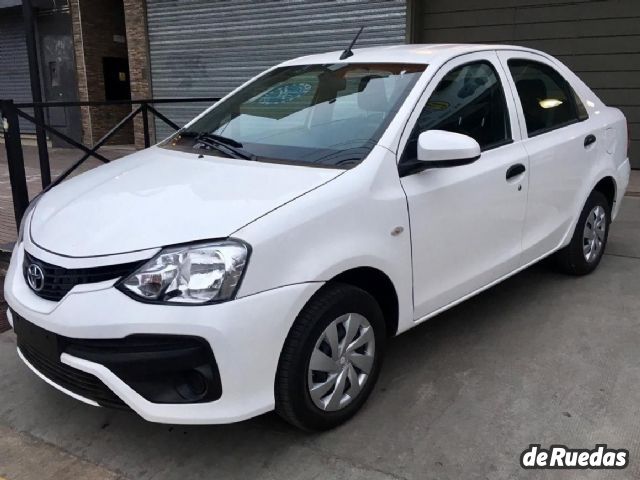 Toyota Etios Nuevo en Mendoza, deRuedas