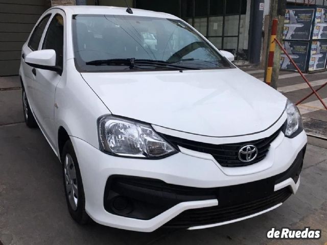 Toyota Etios Nuevo en Mendoza, deRuedas