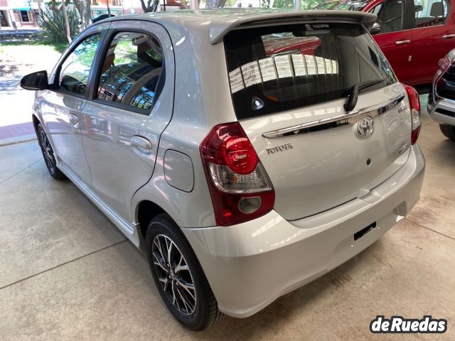 Toyota Etios Nuevo en Mendoza, deRuedas